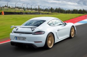 Hot laps in a Porsche 718 GT4
